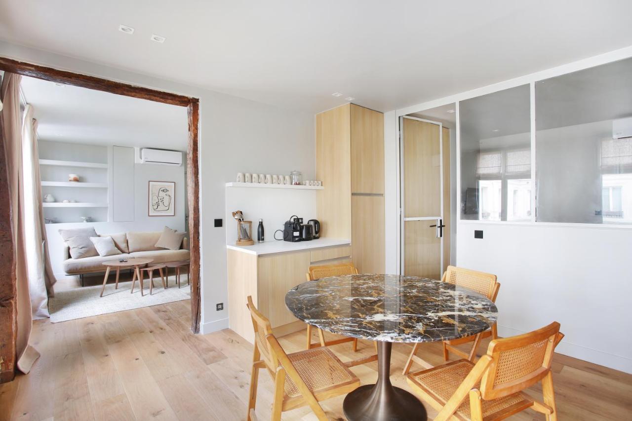 Residence In The Center Of Paris By Studio Prestige Buitenkant foto