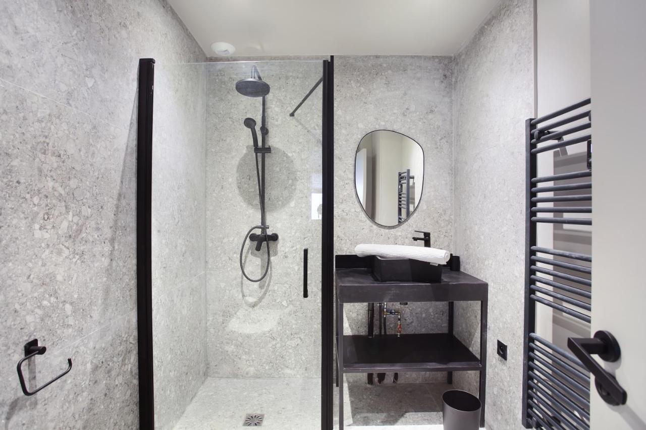 Residence In The Center Of Paris By Studio Prestige Buitenkant foto